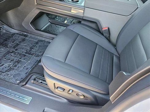 New 2025 GMC Hummer EV 3X w/ Battery Pack, 24 Module Pack image 4