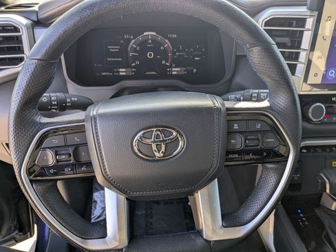 Used 2023 Toyota Sequoia Platinum image 15