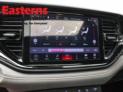 Used 2022 Dodge Durango R/T AWD/4WD image 19