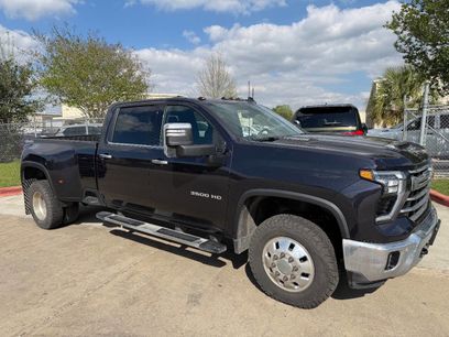 Used 2024 Chevrolet Silverado 3500 LTZ w/ LTZ Plus Package