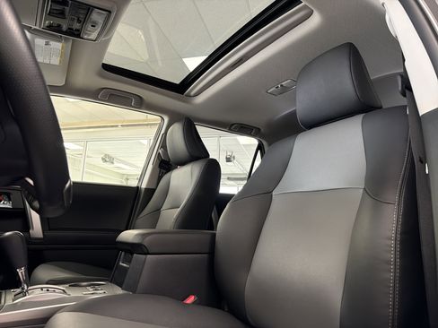 Used 2024 Toyota 4Runner SR5 Premium image 25