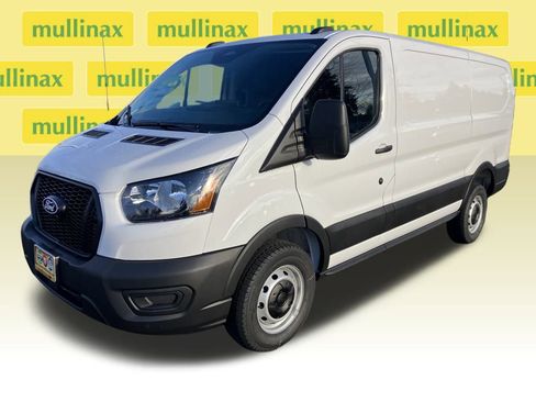 New 2026 Ford Transit 250 Low Roof image 9