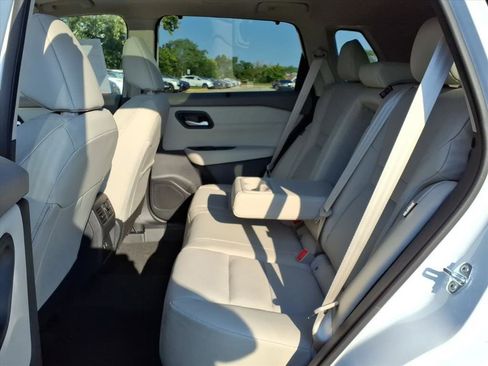 New 2026 Nissan Rogue SV w/ SV Premium Package image 29