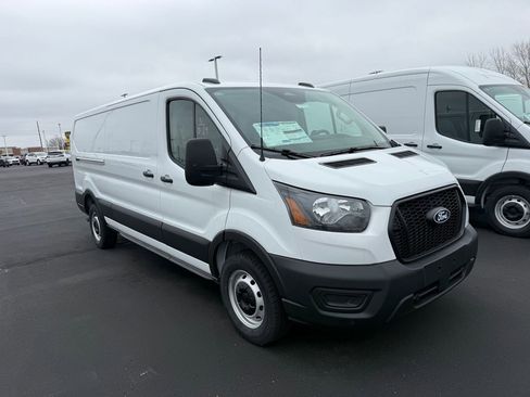 New 2026 Ford Transit 150 Low Roof RWD image 10