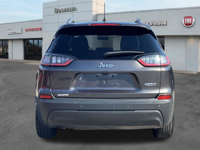 Used 2019 Jeep Cherokee Latitude Plus FWD image 6
