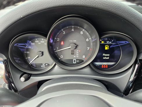 New 2026 Porsche Macan AWD/4WD image 24
