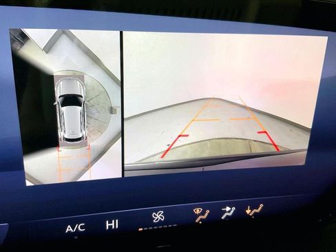 Used 2025 Buick Envision Sport Touring image 21