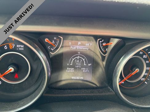 Used 2020 Jeep Gladiator Sport w/ Quick Order Package 24S image 11