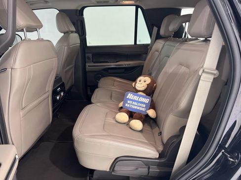 Used 2021 Ford Expedition Limited AWD/4WD image 23