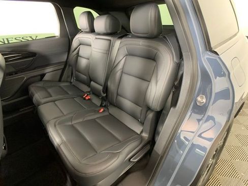 New 2025 Lincoln Nautilus Premier w/ Equipment Group 102A image 21