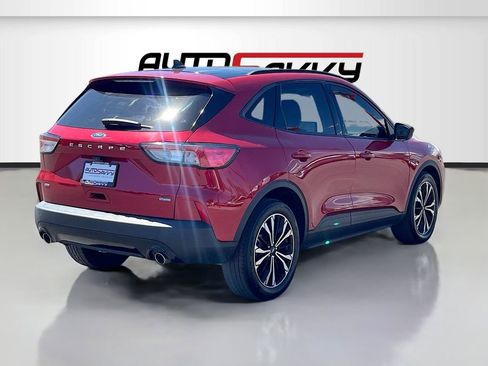 Used 2021 Ford Escape SE w/ SE Sport Appearance Package FWD image 7