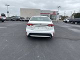 Used 2022 Toyota Corolla LE image 3