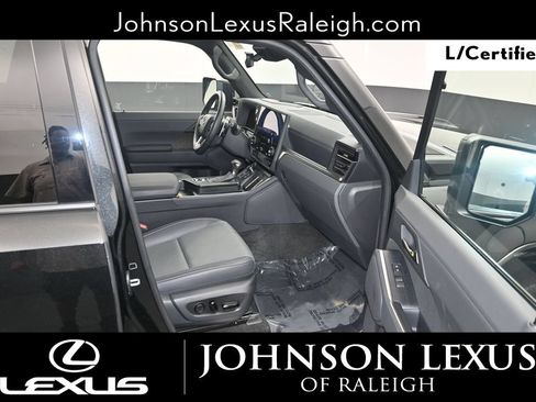Used 2024 Lexus GX 550 w/ Accessory Package (Z1) AWD/4WD image 10