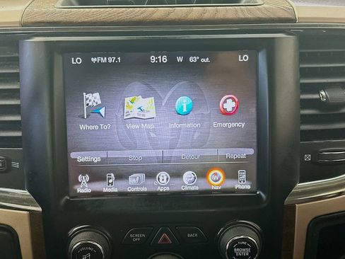 Used 2016 RAM 2500 Longhorn w/ Convenience Group AWD/4WD image 19