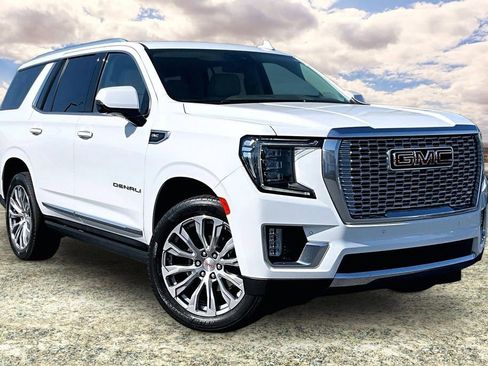 Used 2023 GMC Yukon Denali image 1