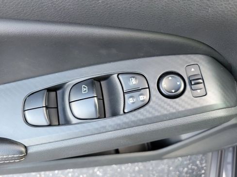 Used 2024 Nissan Altima 2.5 SV image 21