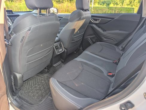 Used 2021 Subaru Forester Premium AWD/4WD image 21