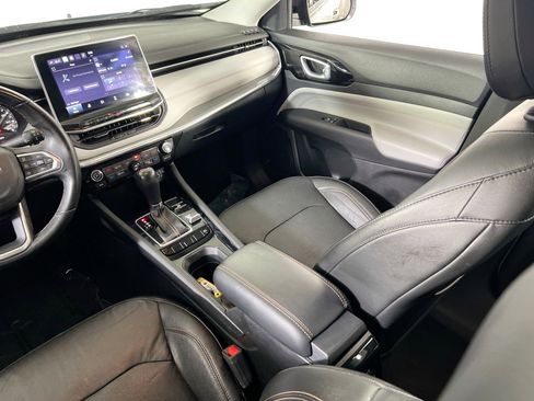 Used 2022 Jeep Compass Limited image 20