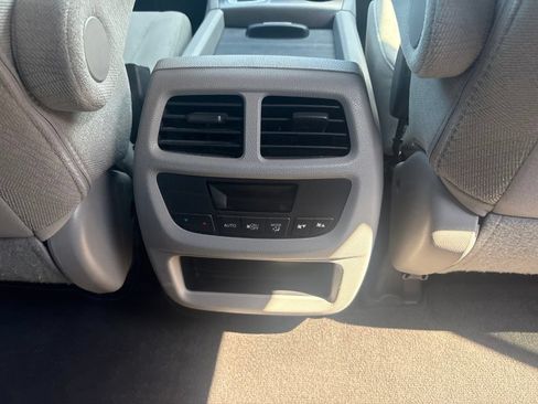 Used 2016 Honda Pilot EX image 32