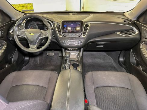 Used 2024 Chevrolet Malibu LT FWD image 29