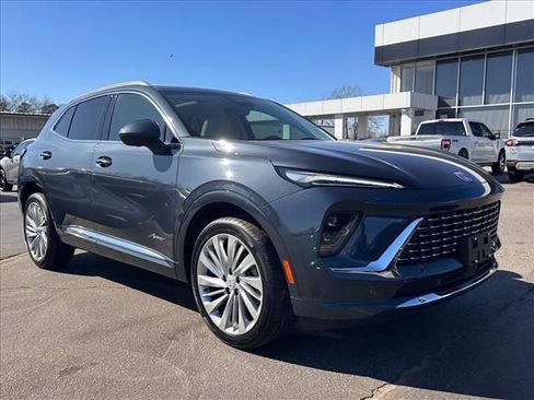 New 2026 Buick Envision Avenir image 2