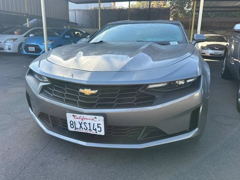 Used 2019 Chevrolet Camaro LT RWD image 2