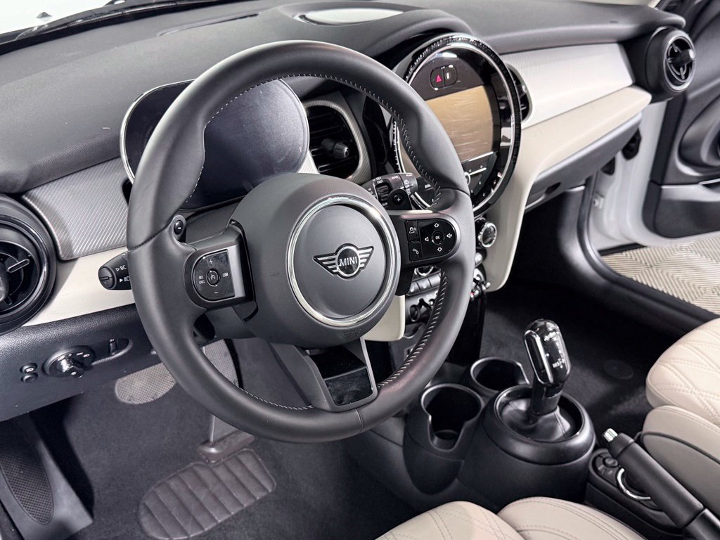 Certified 2024 MINI Cooper S w/ Signature Upholstery Package FWD image 13
