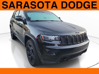 Used 2019 Jeep Grand Cherokee Laredo