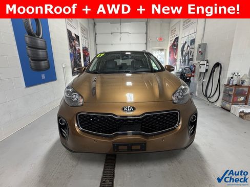 Used 2017 Kia Sportage EX w/ EX Technology Package image 2