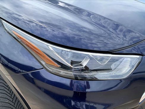 Used 2021 Toyota Highlander Platinum FWD image 28