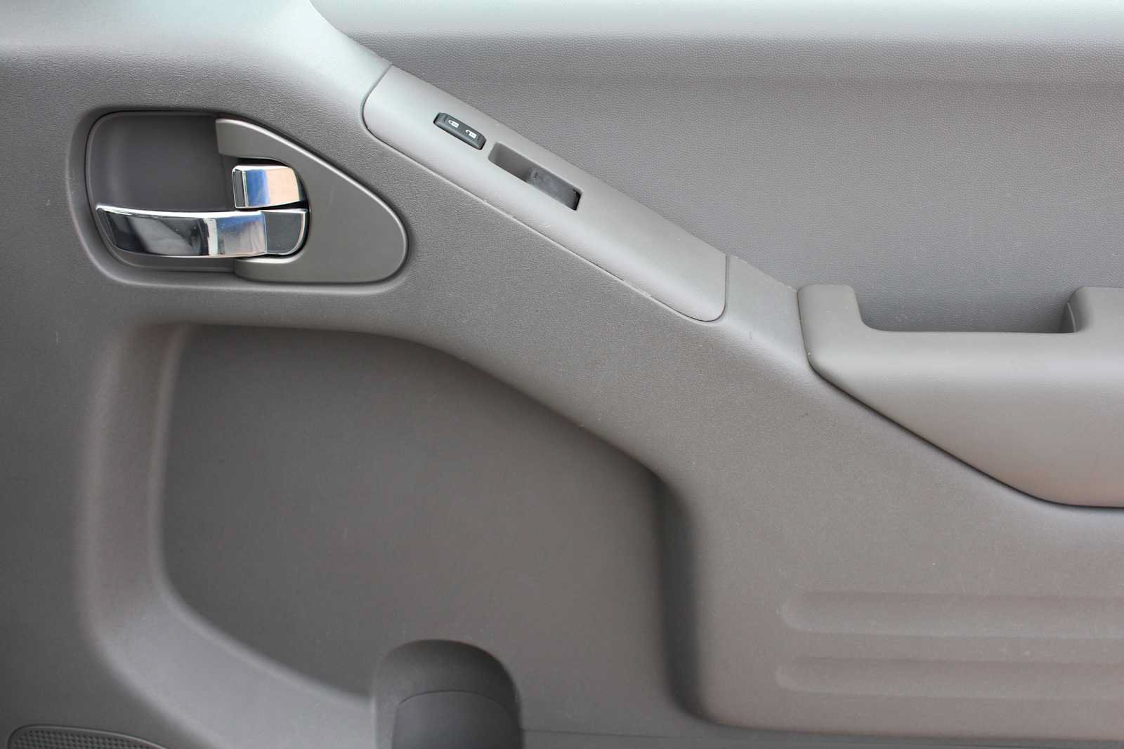 Used 2019 Nissan Frontier SV RWD image 17