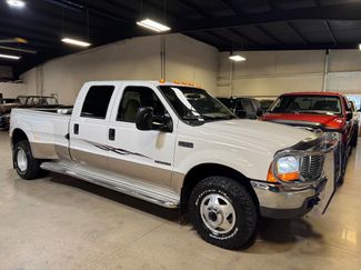 Used 1999 Ford F350 Lariat image 1