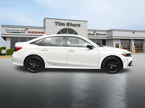 Used 2024 Honda Civic Sport image 6