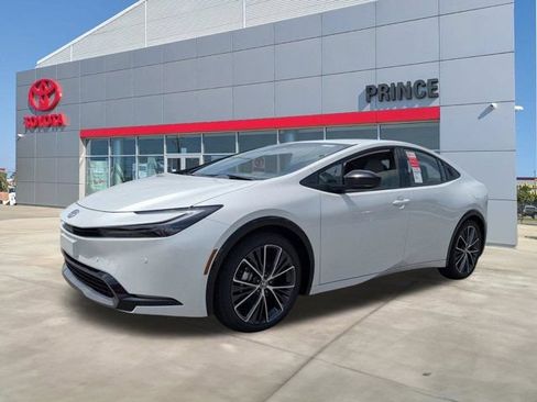 New 2025 Toyota Prius XLE FWD image 16