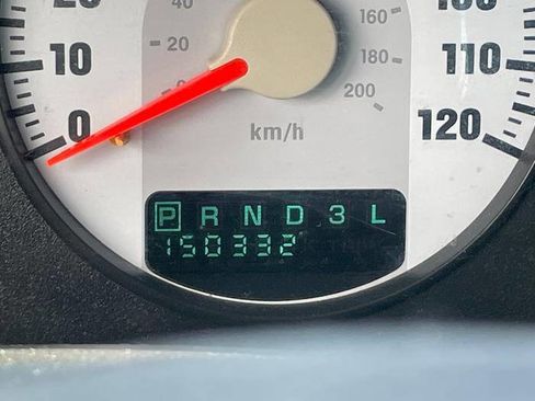 Used 2006 Dodge Stratus SXT image 38