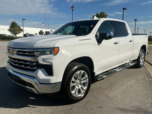 Used 2023 Chevrolet Silverado 1500 LTZ w/ LTZ Convenience Package II AWD/4WD image 3