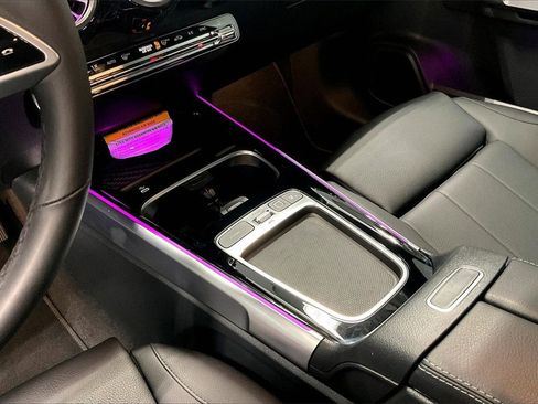 Used 2025 Mercedes-Benz GLB 250 image 16
