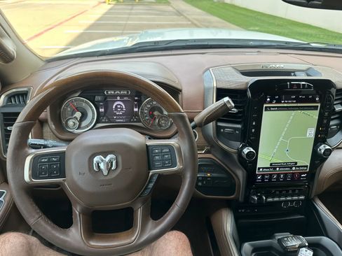 Used 2019 RAM 3500 Limited AWD/4WD image 38