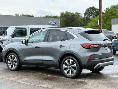 Used 2025 Ford Escape Platinum AWD/4WD image 33