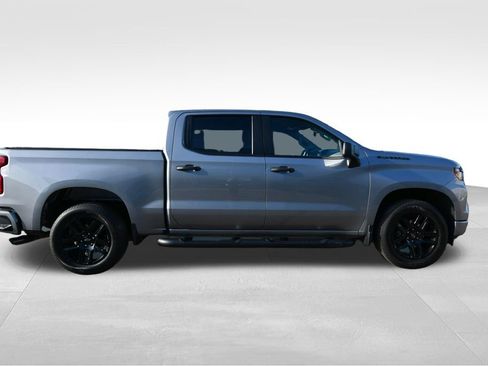 Used 2023 Chevrolet Silverado 1500 Custom w/ Rally Edition AWD/4WD image 9