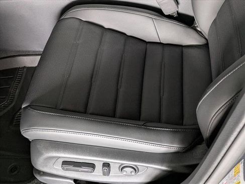 New 2026 Honda CR-V EX-L image 4