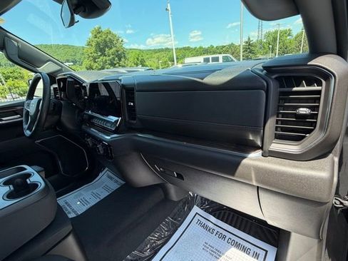 Certified 2023 Chevrolet Silverado 1500 LT AWD/4WD image 38