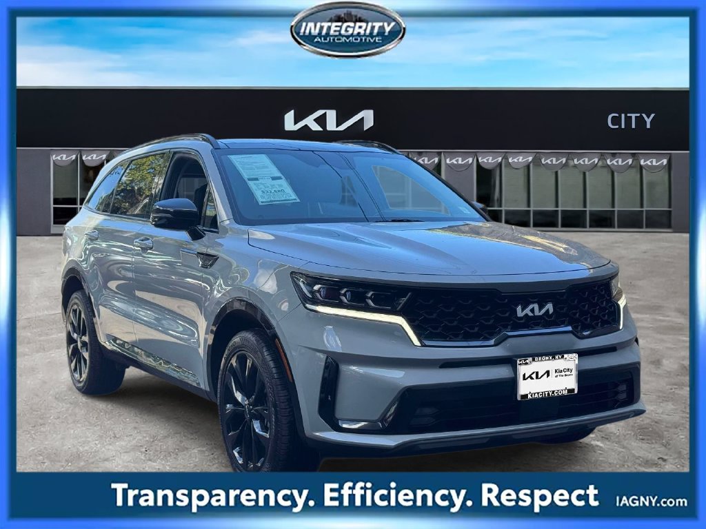 Certified 2023 Kia Sorento SX AWD/4WD image 1
