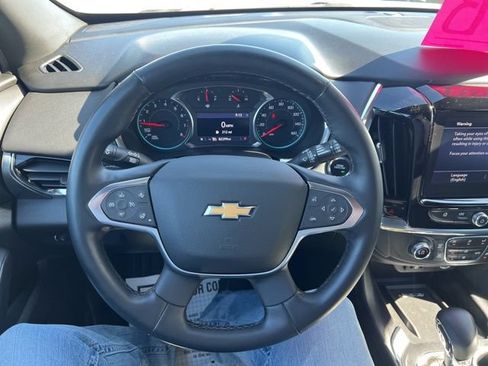 Used 2023 Chevrolet Traverse LT AWD/4WD image 22
