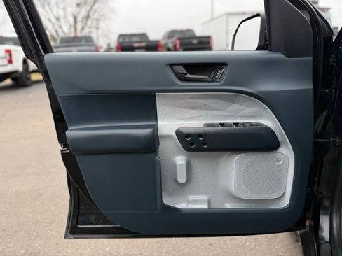 Certified 2022 Ford Maverick XLT image 12