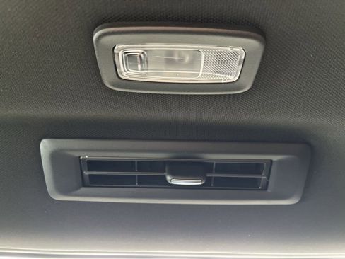 New 2026 GMC Yukon XL Denali w/ Denali Reserve Package image 22