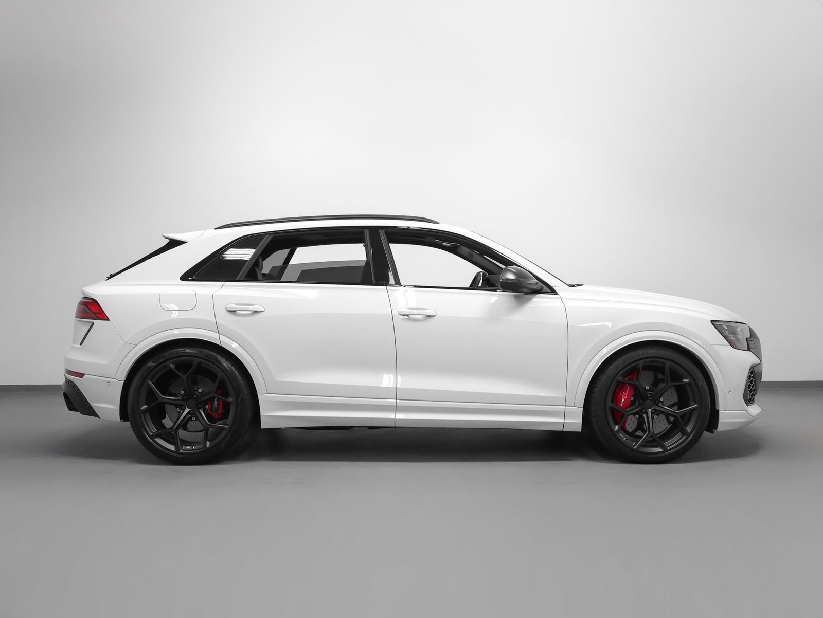 Used 2026 Audi RS Q8 performance AWD/4WD image 13