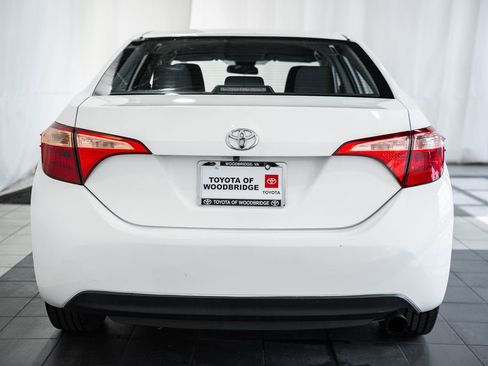 Used 2019 Toyota Corolla LE image 5
