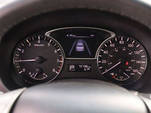 Used 2014 Nissan Altima 2.5 SV FWD image 13