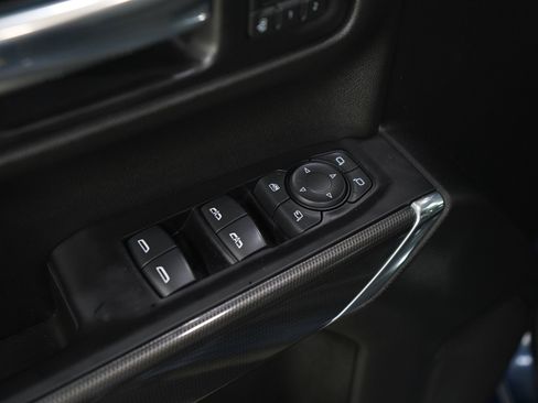 Used 2019 GMC Sierra 1500 AT4 AWD/4WD image 17